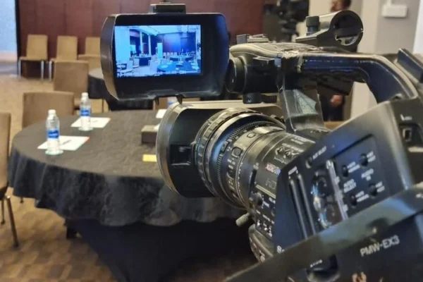 3a6dd238-bc54-4cc2-95e3-c19c366df8fd